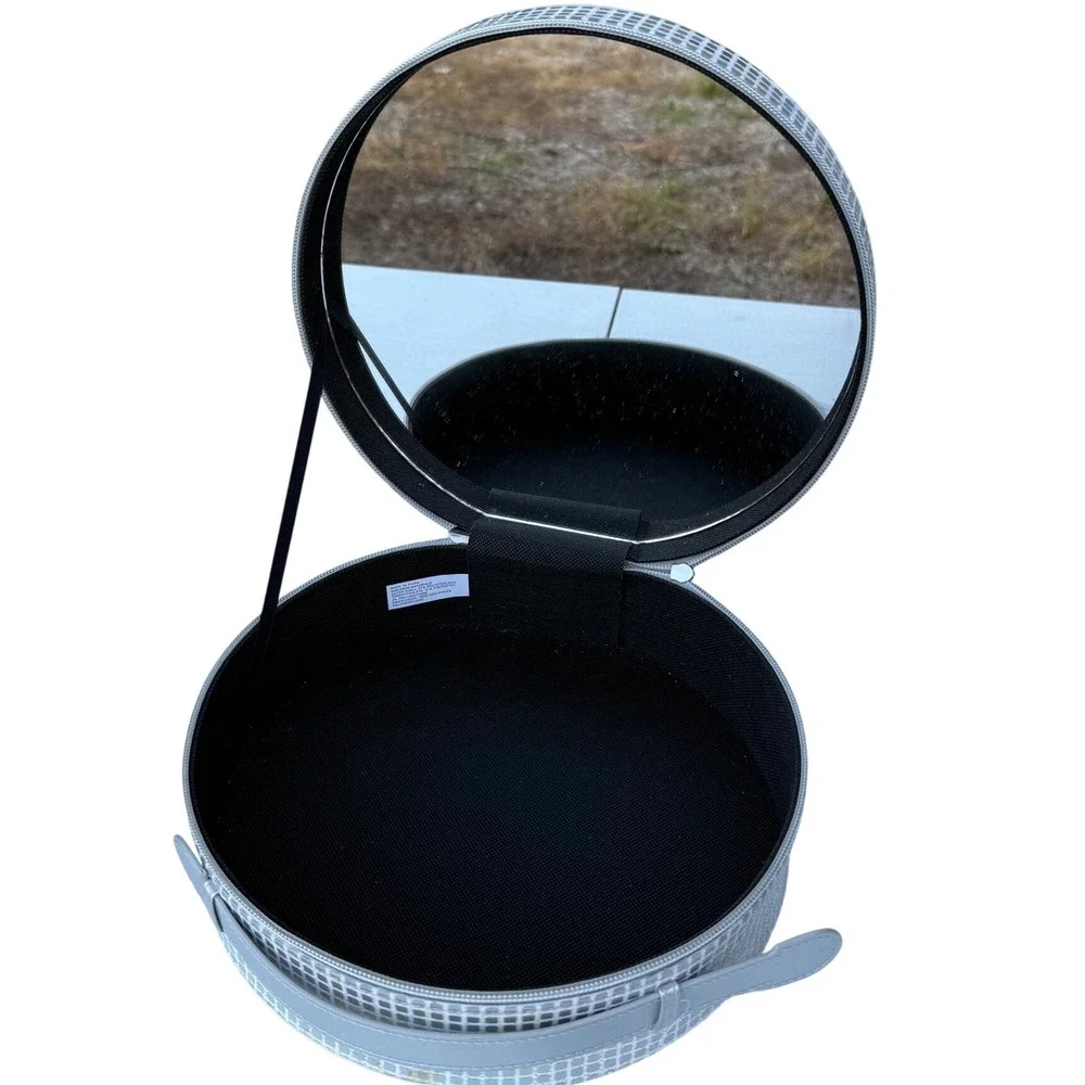 JoyBright Disco Dreams Beauty Box Silver Holographic Round Train Case Mirror NWT